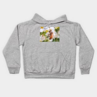 Pollen Collector. Photograph Kids Hoodie